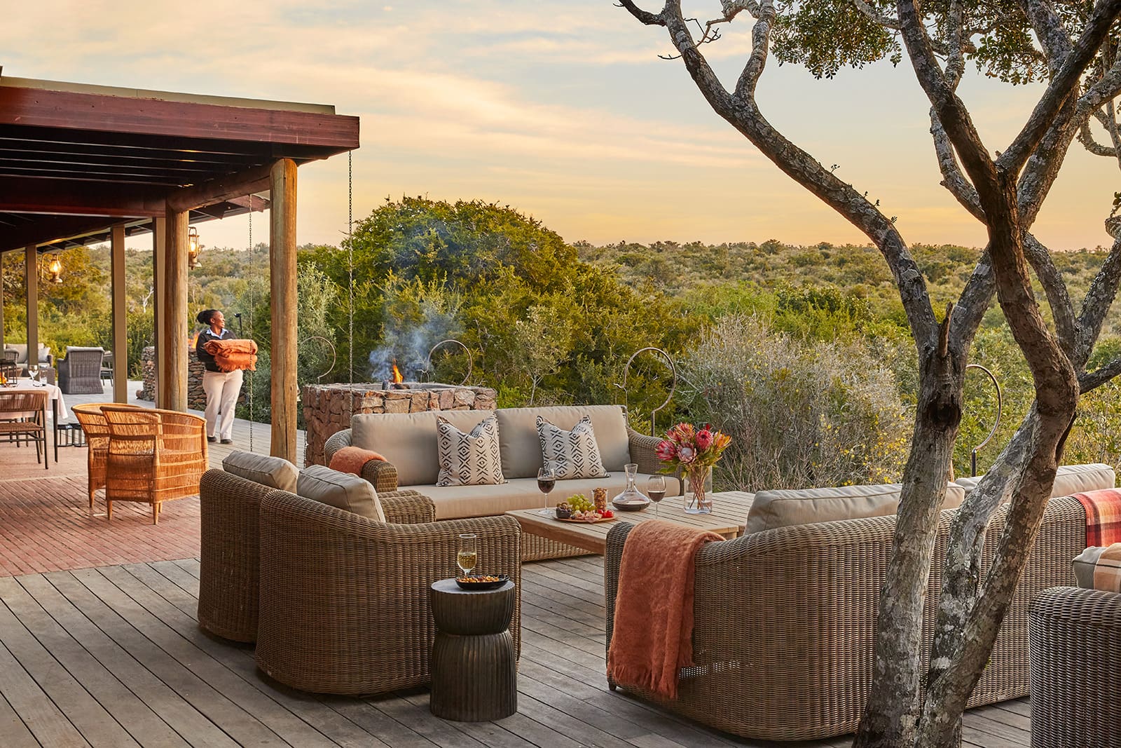 KWANDWE PRIVATE GAME RESERVE – Ecca Lodge – Comfortable-seating-area