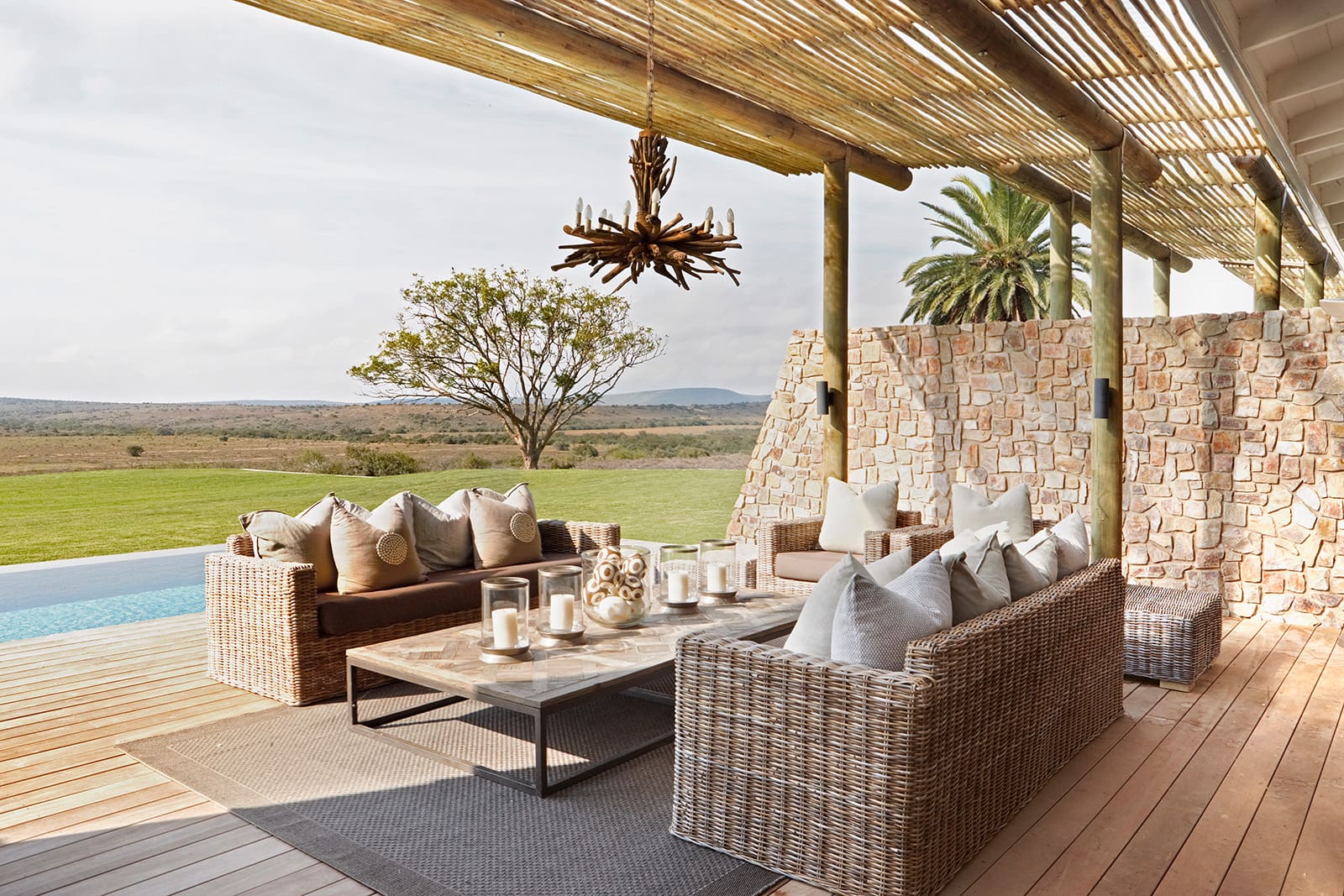 KWANDWE PRIVATE GAME RESERVE – Fort House – Pool-side-patio-