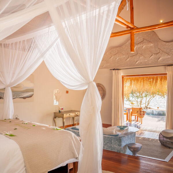 azura retreats azura benguerra presidential villa master bedroom & terrace