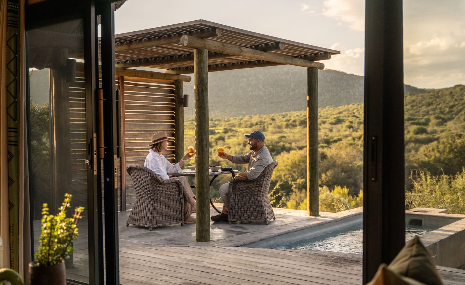 KWANDWE PRIVATE GAME RESERVE - Great Fish River Lodge - Suite - Exterior & Plunge Pool 3