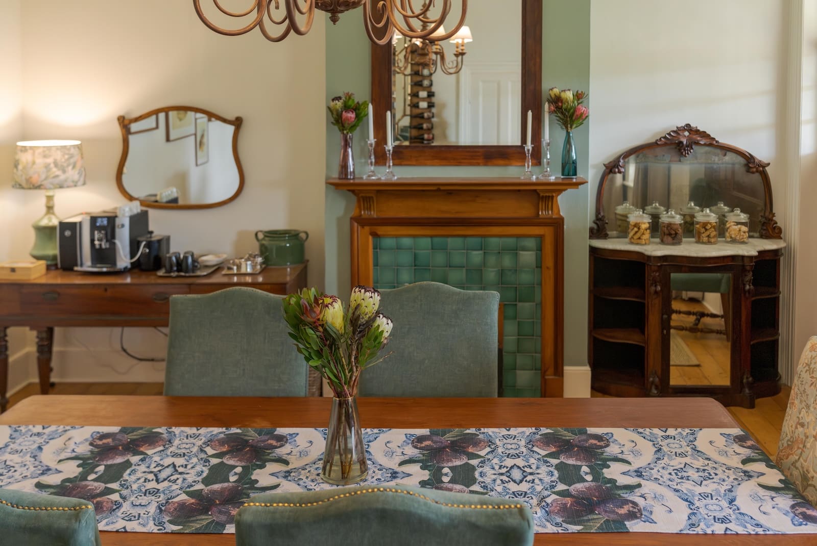KWANDWE PRIVATE GAME RESERVE – Uplands Homestead – Dining Room 25