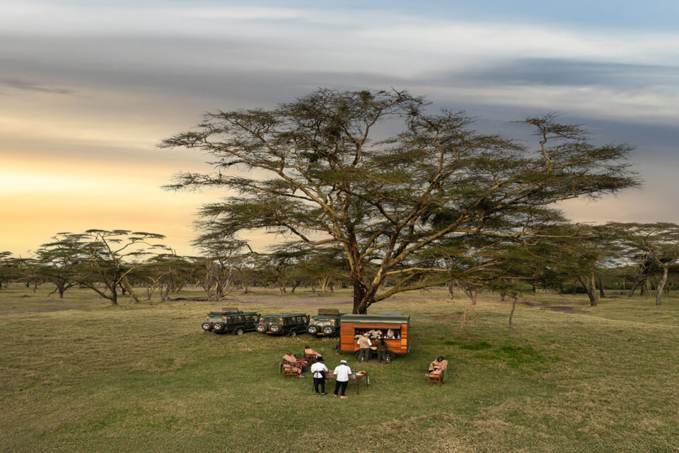 the safari collection solio lodge experiences & activities sundowners 1 (thedronebook)